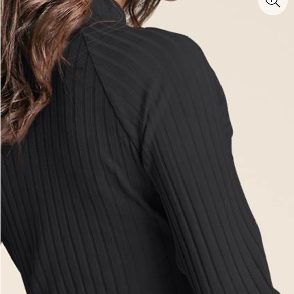 Venus Ribbed Mock-Neck Top black 3X - Picture 6 of 8